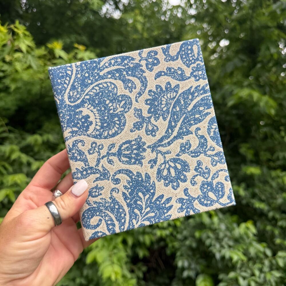 Vintage Hallmark Blue White Damask Paisley Victorian Design Address Book UNUSED